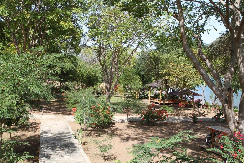 Waecicu Beach Inn Labuan Bajo Dış mekan fotoğraf