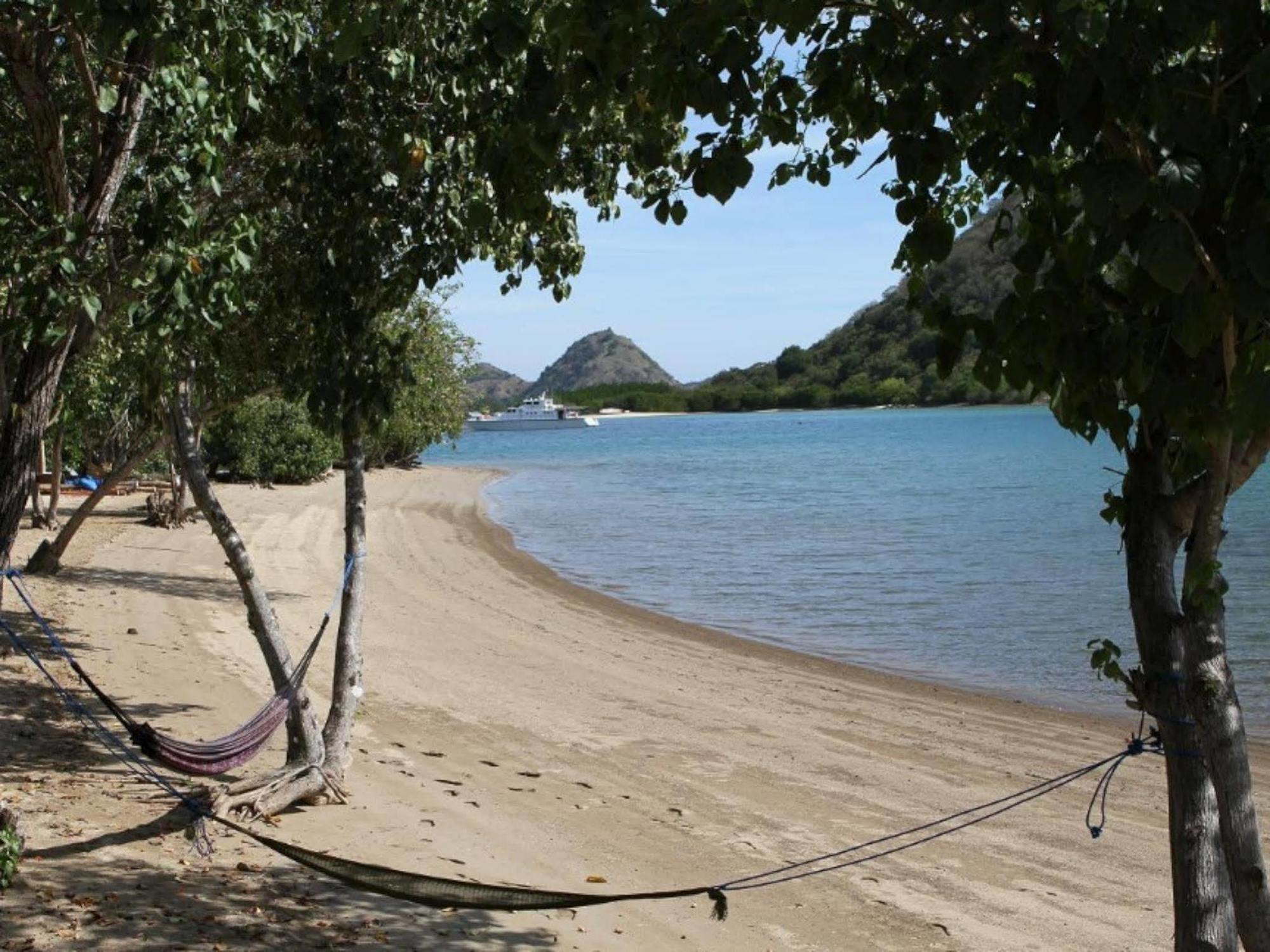 Waecicu Beach Inn Labuan Bajo Dış mekan fotoğraf